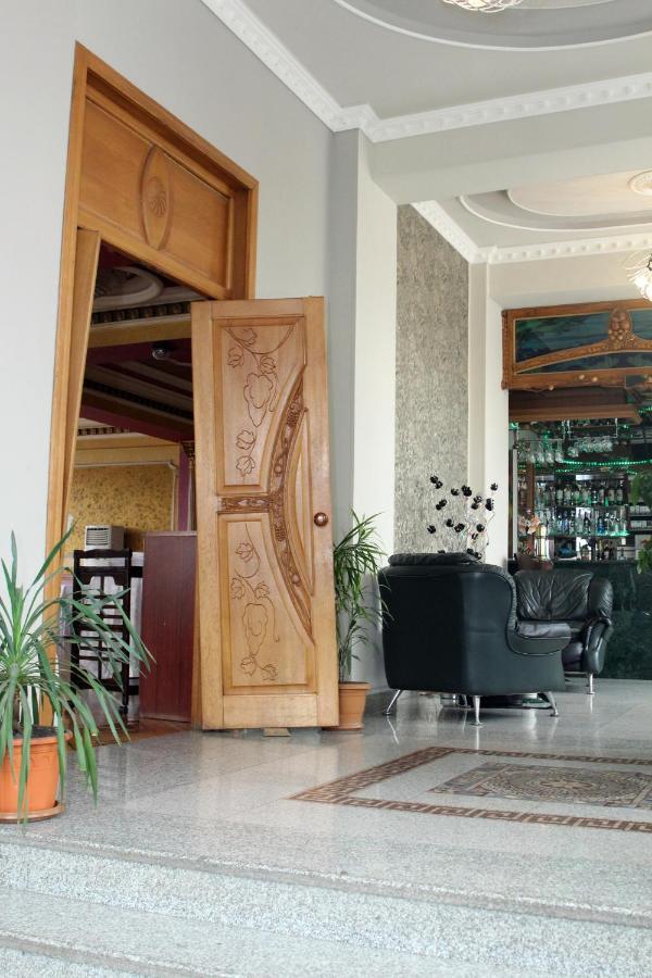Bed and Breakfast Golden Apricot Gjumri Exterior foto