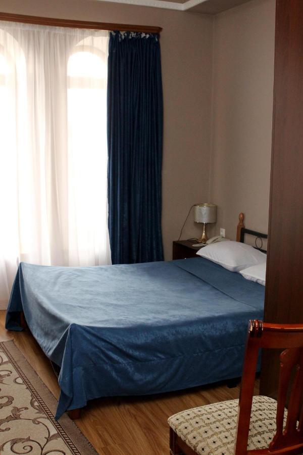 Bed and Breakfast Golden Apricot Gjumri Exterior foto