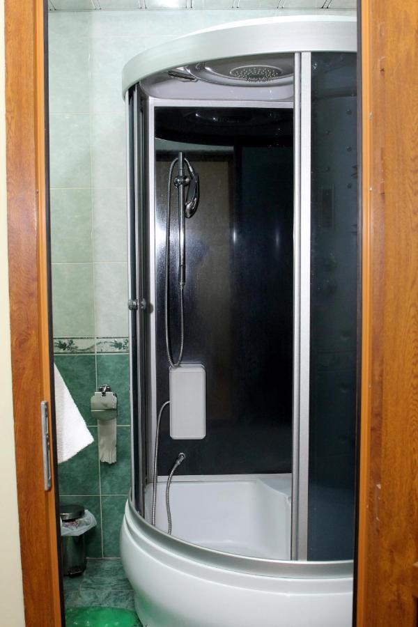 Bed and Breakfast Golden Apricot Gjumri Exterior foto