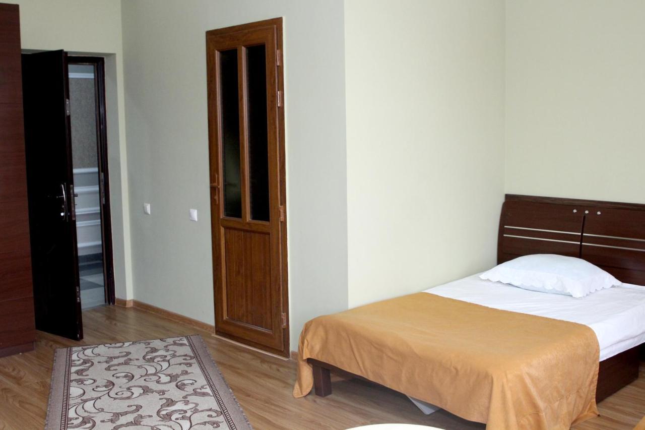 Bed and Breakfast Golden Apricot Gjumri Exterior foto