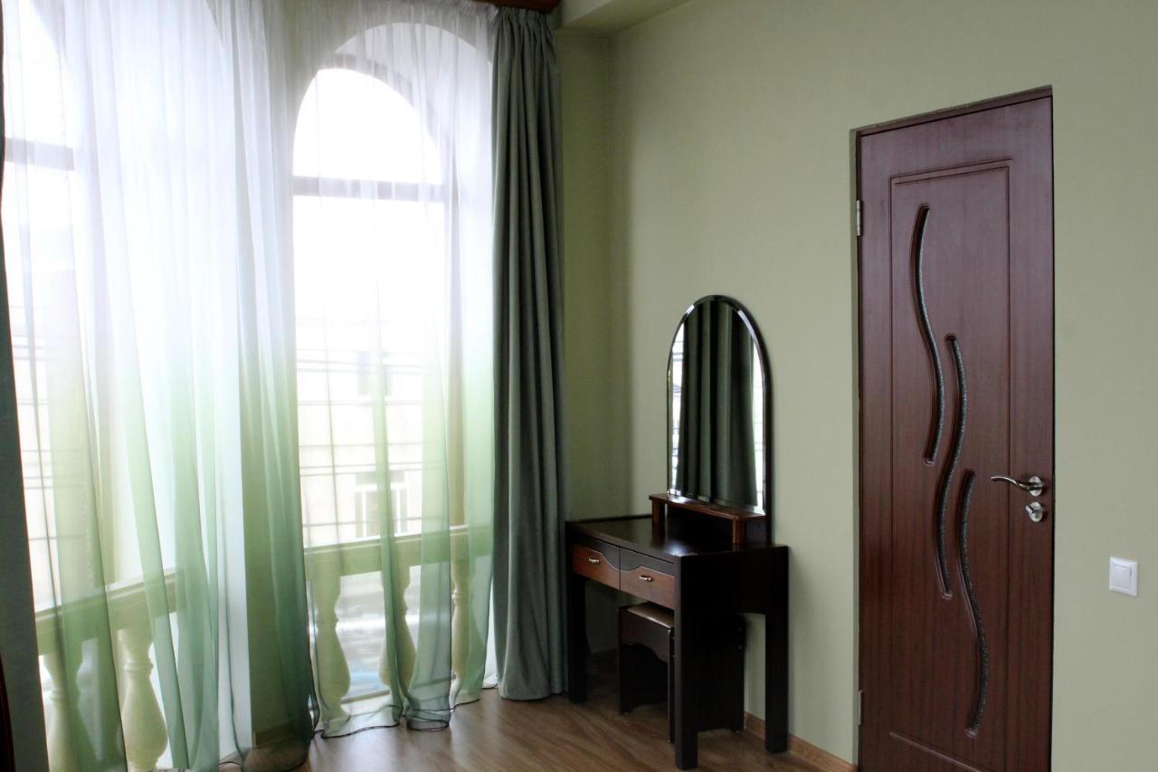 Bed and Breakfast Golden Apricot Gjumri Exterior foto